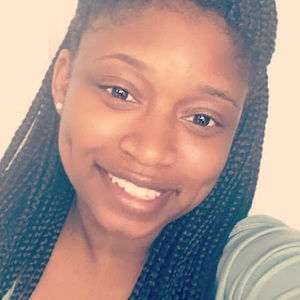 Meet your Posher, Brianna